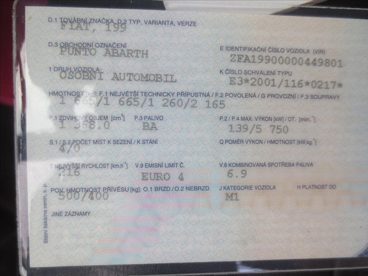 Fiat Grande Punto Hatchback 1,4 l 139 kw