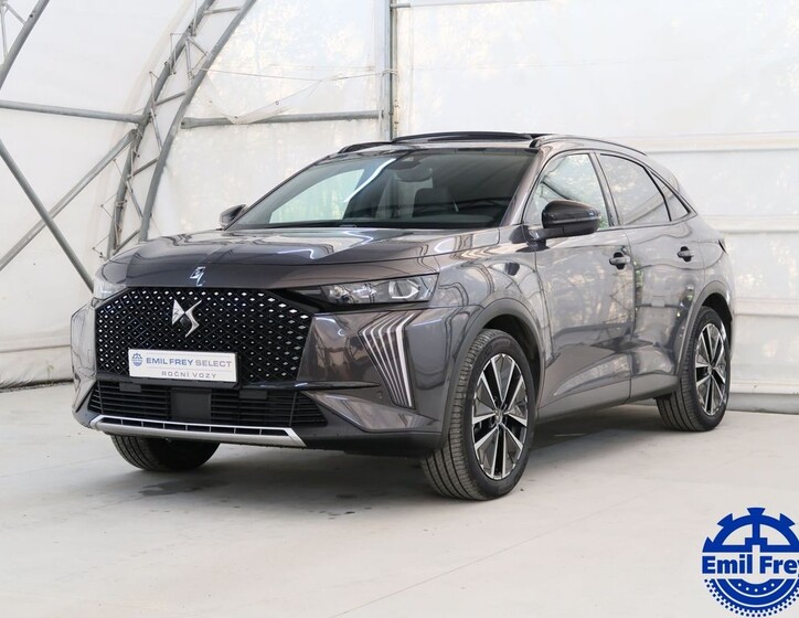 DS Automobiles DS7 Crossback 1