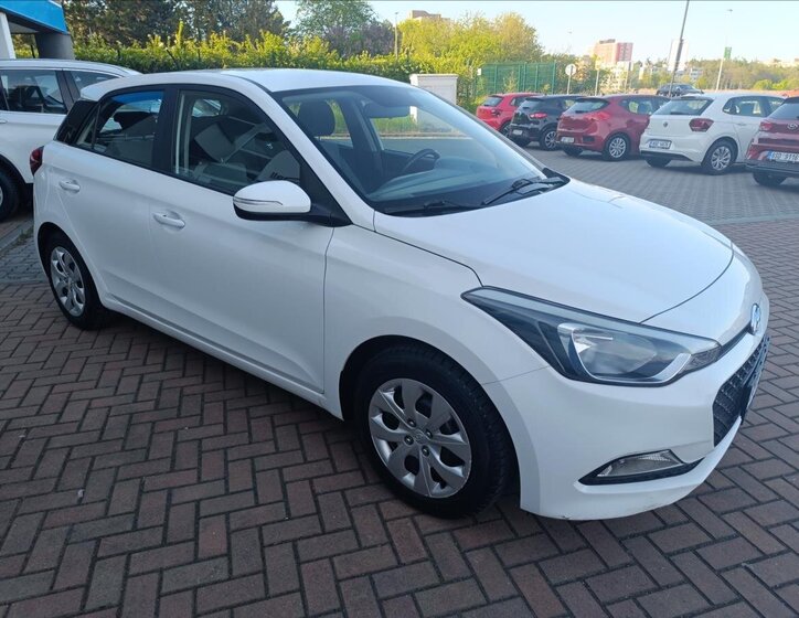 Hyundai i20 Hatchback 1,2 l 55 kw