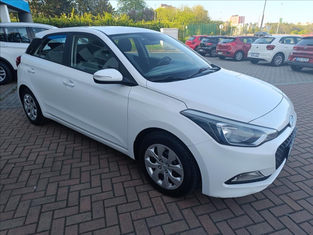 Hyundai i20 Hatchback 1,2 l 55 kw