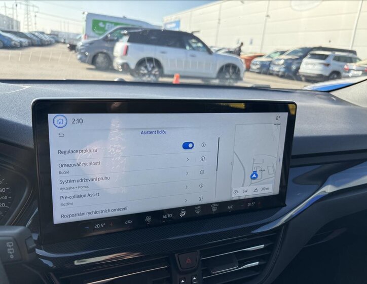 Ford Focus Kombi 998,0 92 kw