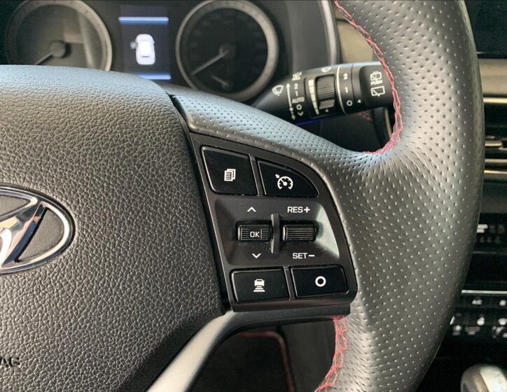 Hyundai Tucson SUV 2,0 l 136 kw