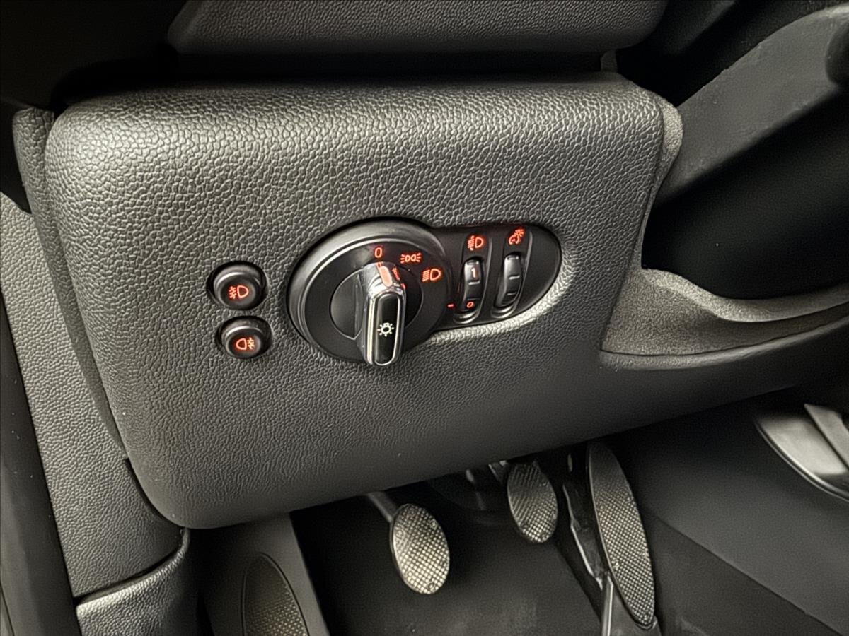 Mini One Hatchback 1,2 l 55 kw