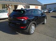 Hyundai Tucson 4