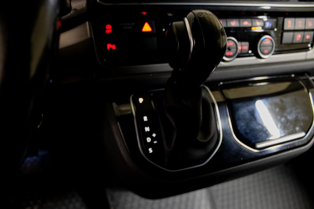 Volkswagen Ostatní VAN-Minibus 2,0 l 150 kw