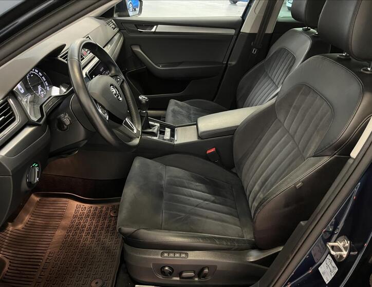 Škoda Superb 21