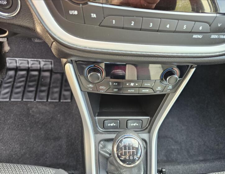 Suzuki SX4 S-Cross 14