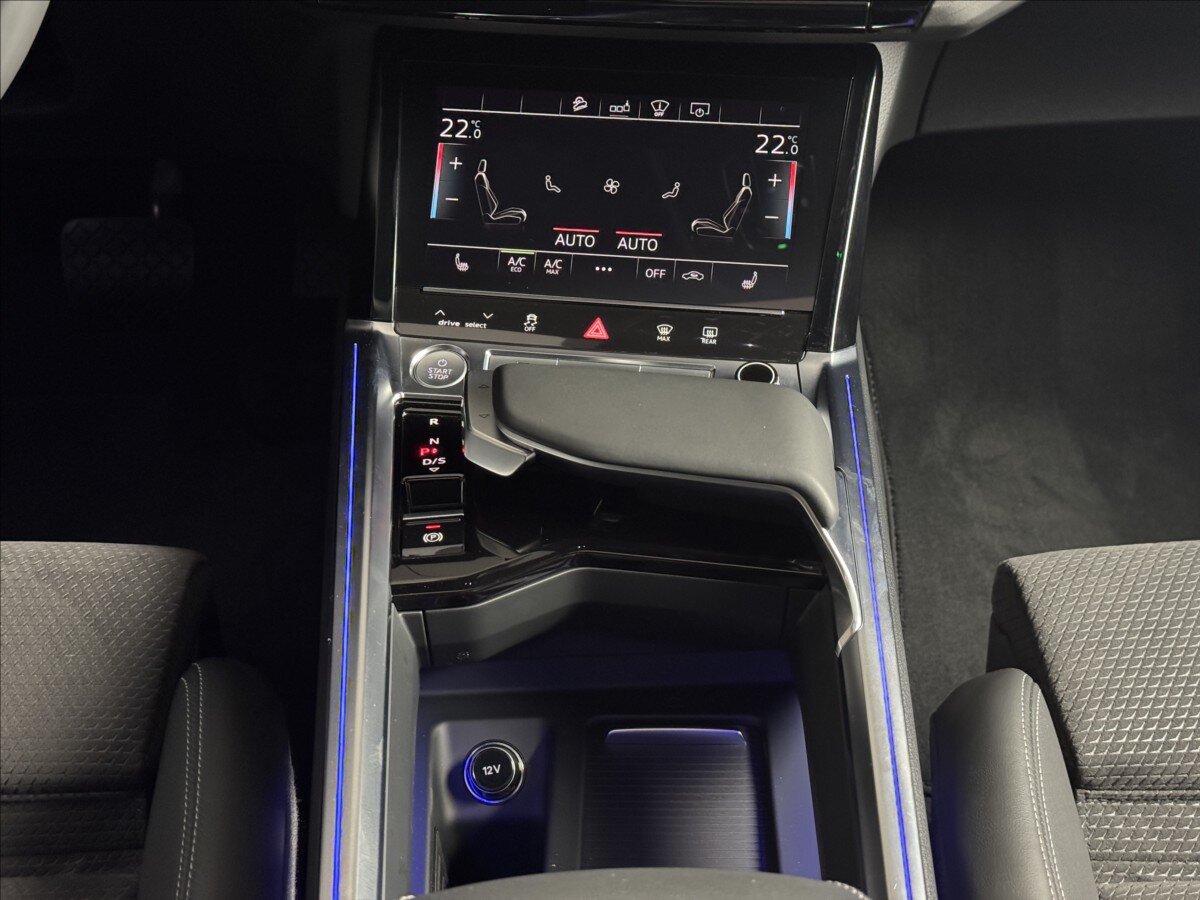 Audi e-tron SUV / Terénní 0,0 300 kw