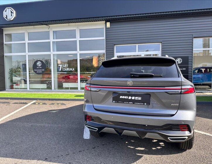 MG HS SUV 1,5 l 125 kw