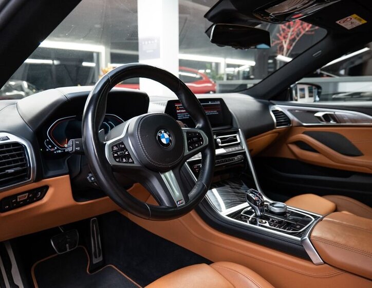 BMW Řada 8 Sedan 4,4 l 390 kw