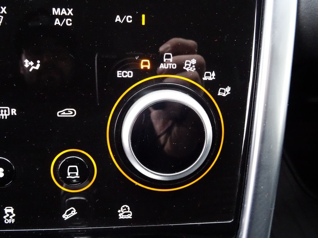 Land Rover Discovery Sport SUV 2,0 l 120 kw