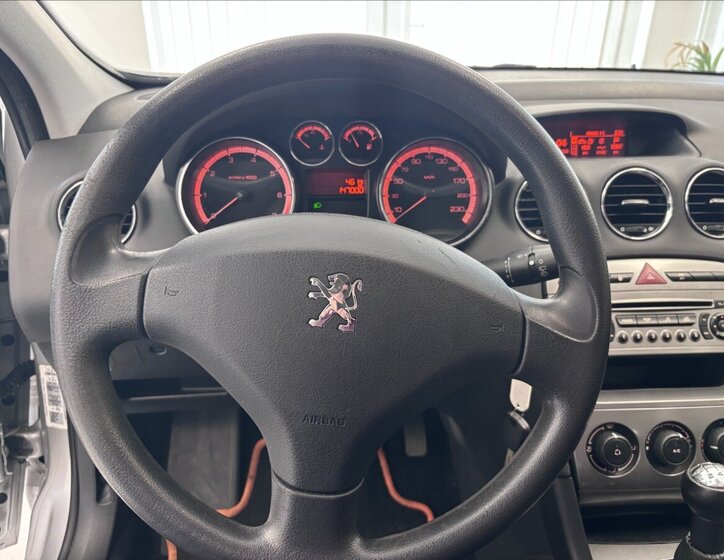 Peugeot 308 Kombi 1,6 l 88 kw