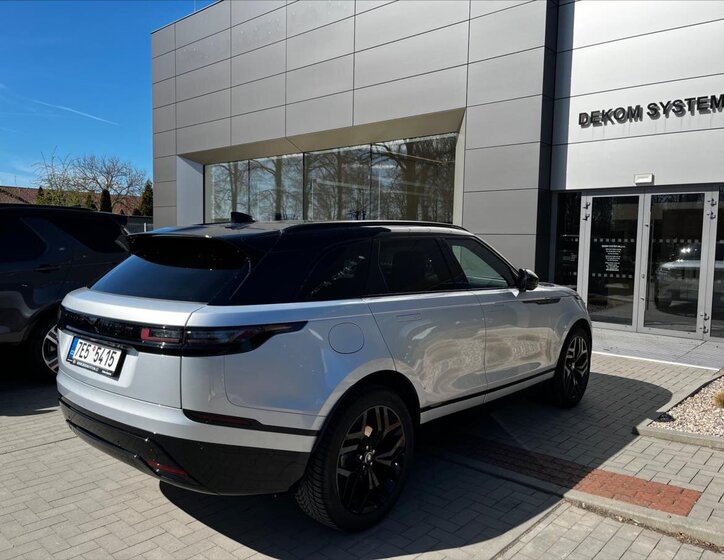 Land Rover Range Rover Velar SUV / Terénní 3,0 l 221 kw