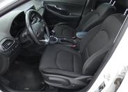 Hyundai i30 19