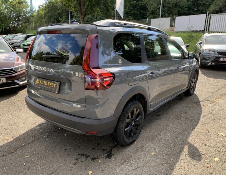 Dacia Jogger 5
