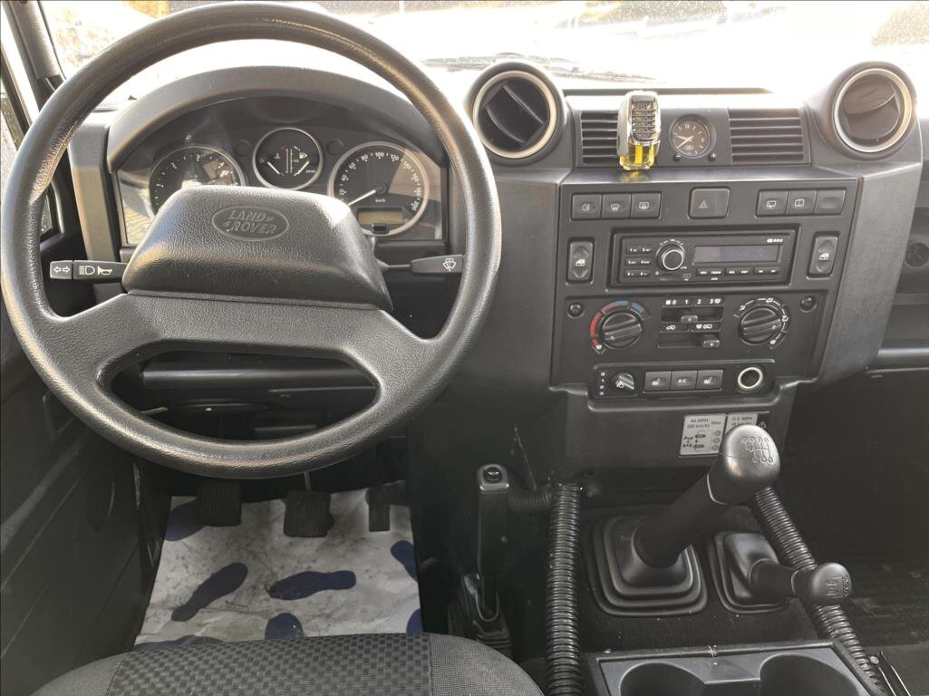 Land Rover Defender Ostatní 2,4 l 90 kw