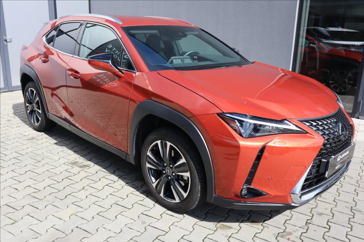 Lexus UX 250h