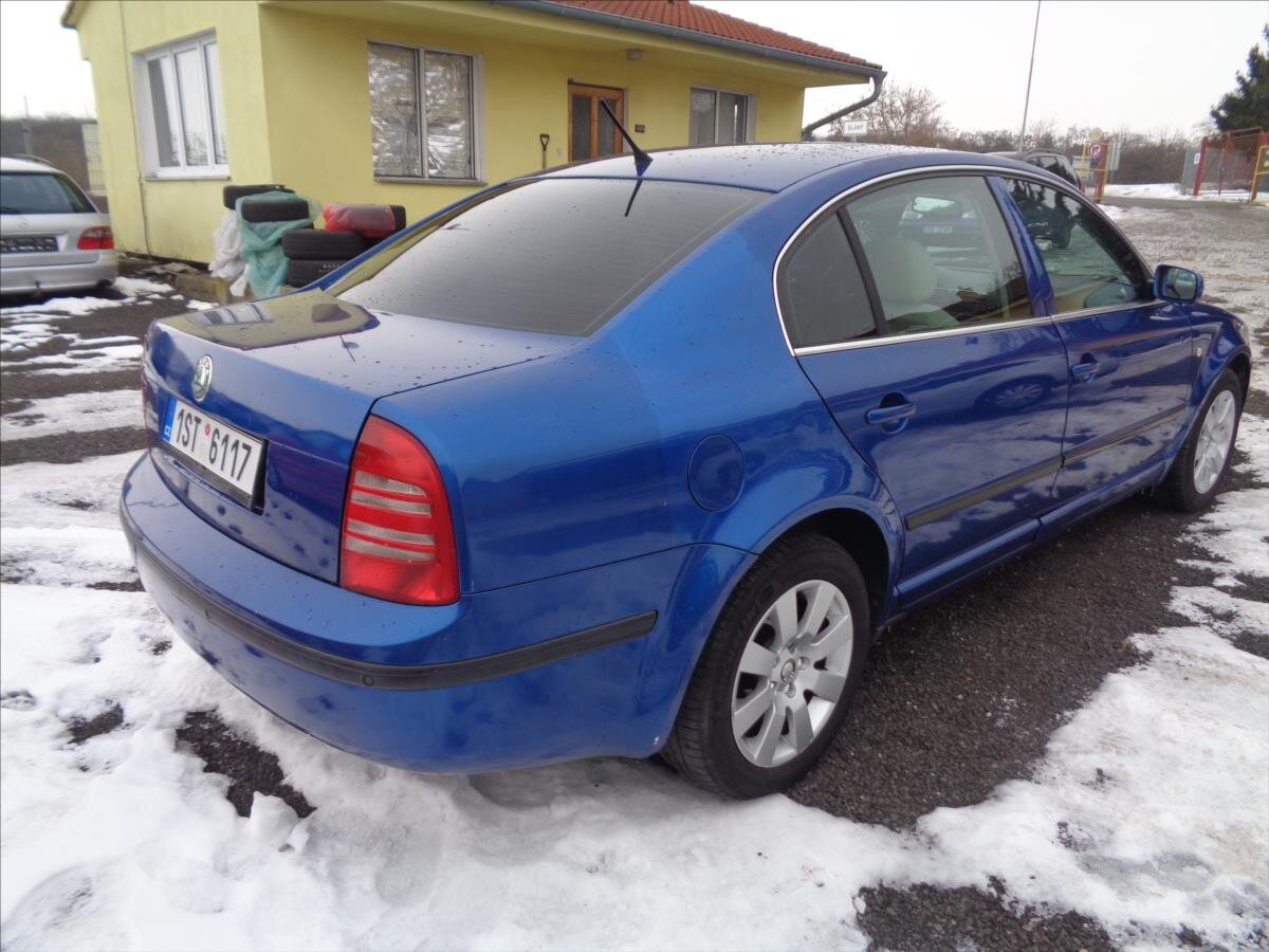 Škoda Superb Sedan 1,9 l 96 kw