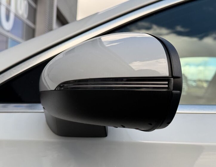 Mercedes-Benz Třídy A Hatchback 1,3 l 118 kw