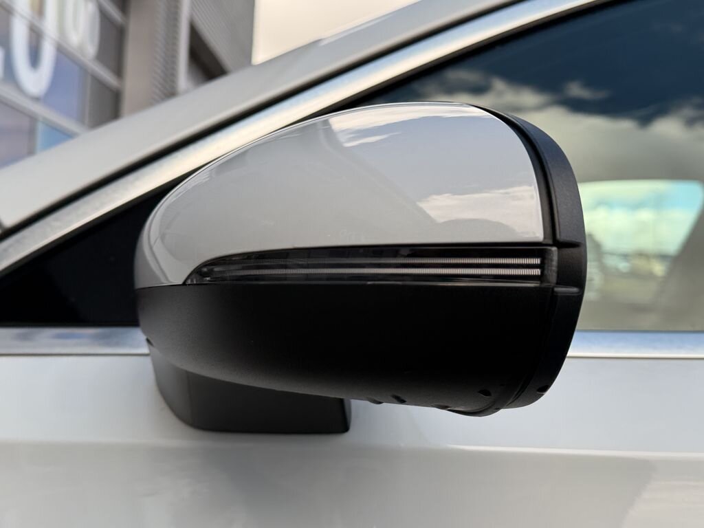 Mercedes-Benz Třídy A Hatchback 1,3 l 118 kw