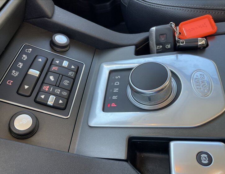 Land Rover Discovery SUV / Terénní 3,0 l 188 kw