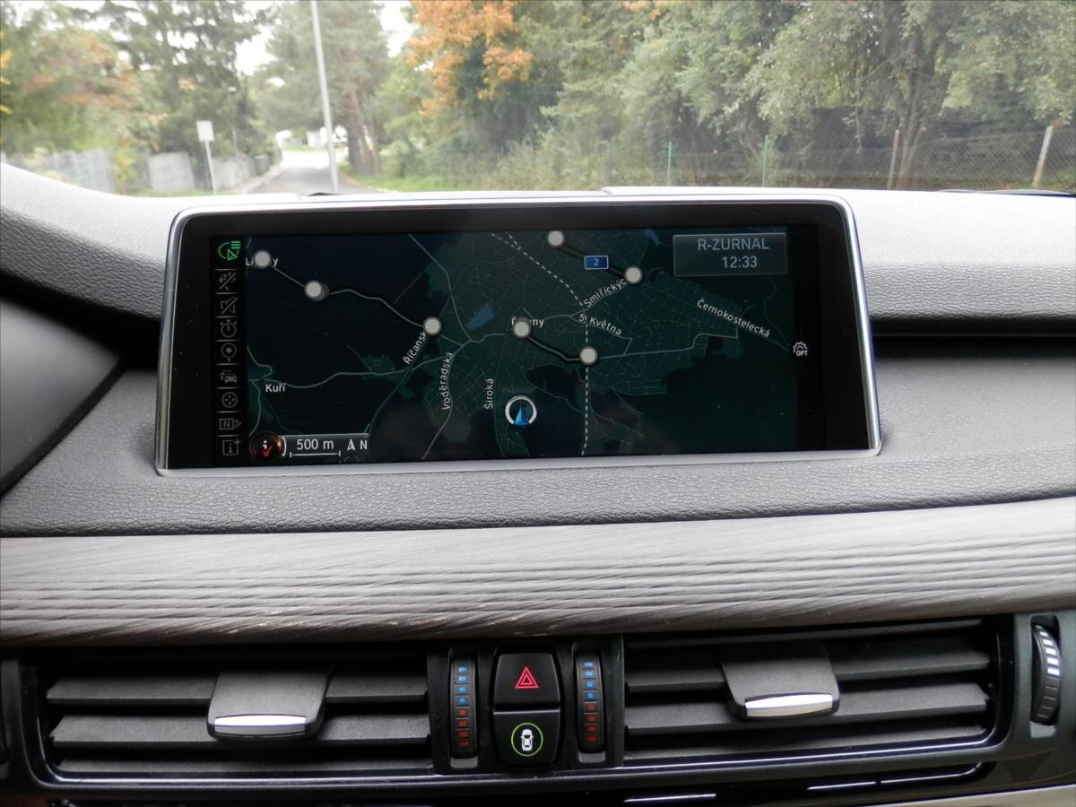 BMW X5 Kombi 3,0 l 190 kw