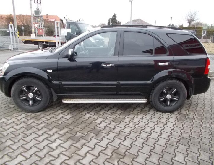 KIA Sorento SUV / Terénní 2,5 l 125 kw