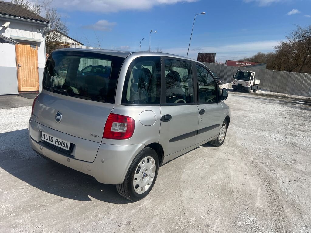 Fiat Multipla Kombi 1,9 l 1910 kw