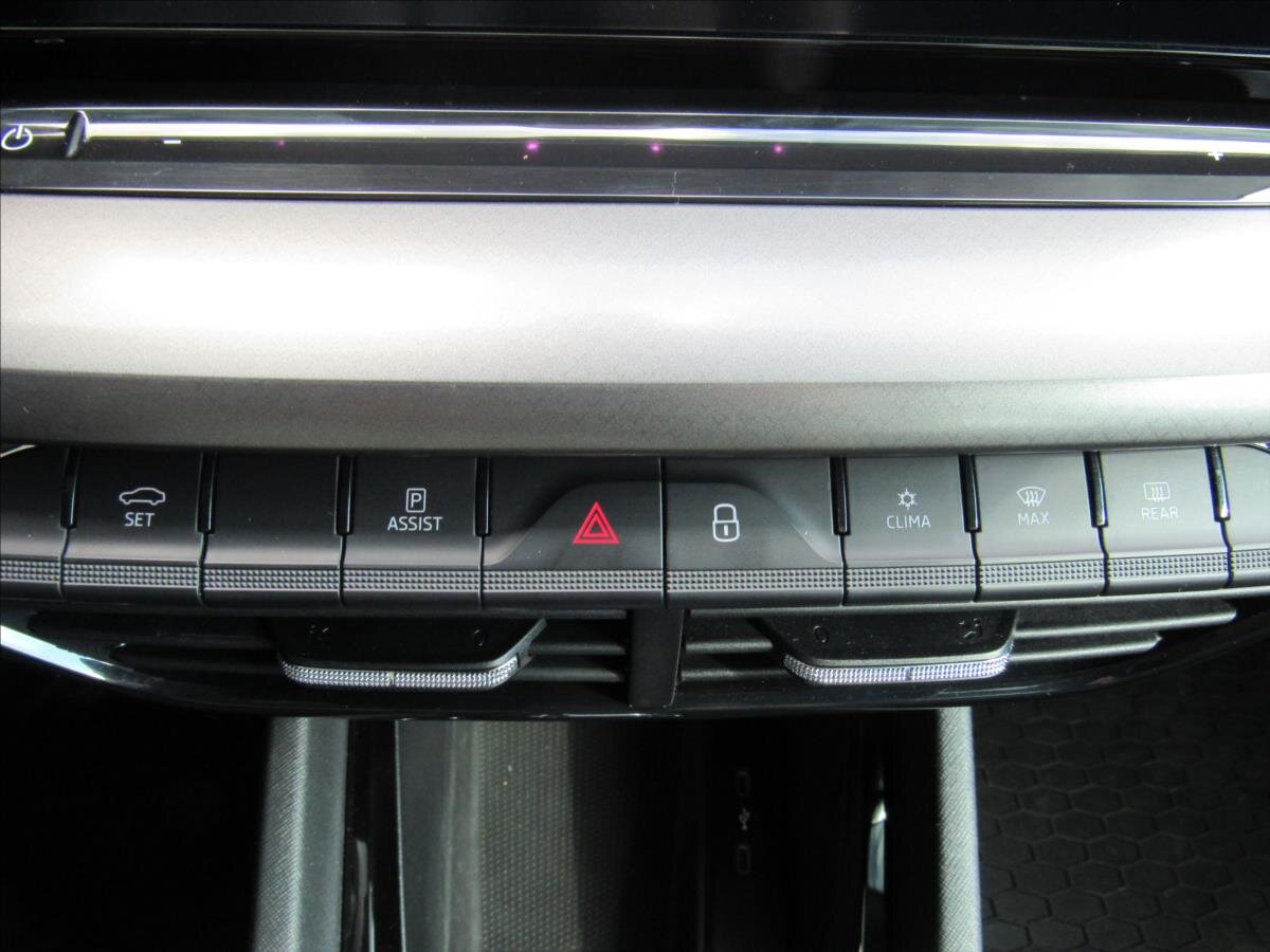 Škoda Octavia Sedan / Limuzína 2,0 l 110 kw