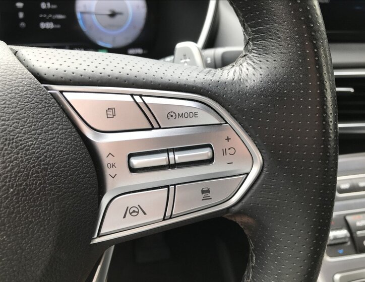 Hyundai Santa Fe SUV / Terénní 2,2 l 142 kw