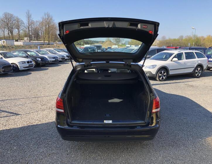 Mercedes-Benz Třídy E 19