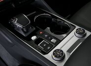 Volkswagen Touareg SUV / Terénní 3,0 l 210 kw