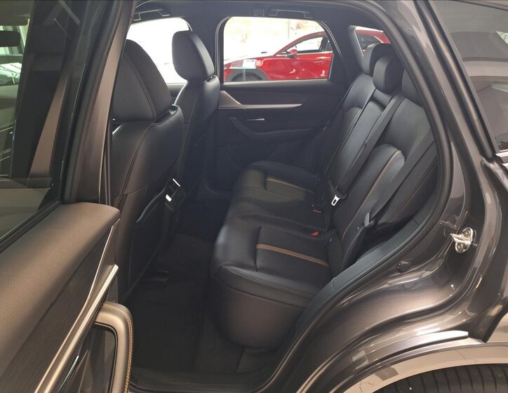 Mazda CX-60 SUV / Terénní 3,3 l 187 kw