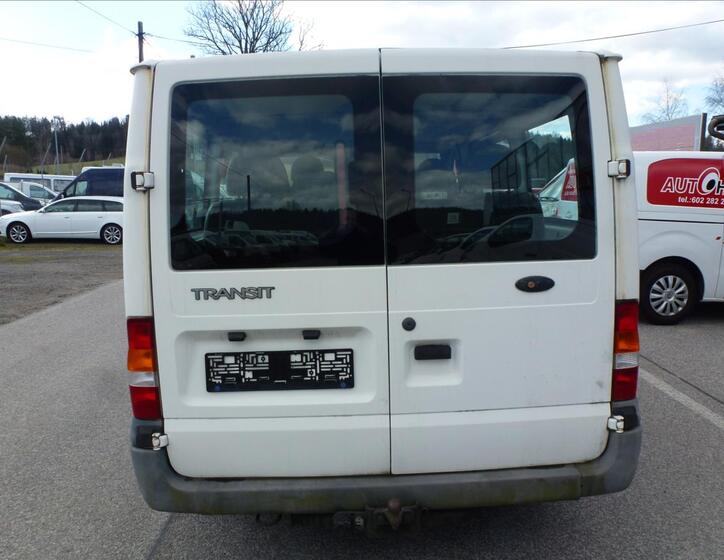 Ford Transit 8