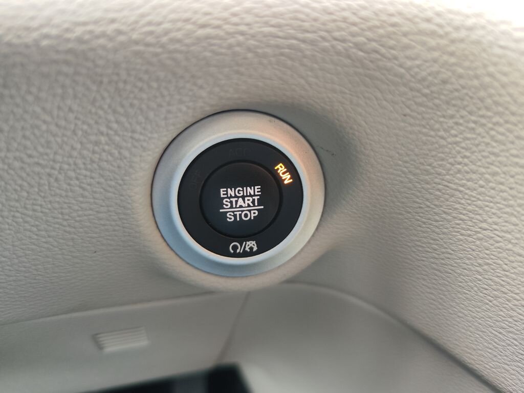 Chrysler Pacifica MPV 3,6 l 214 kw