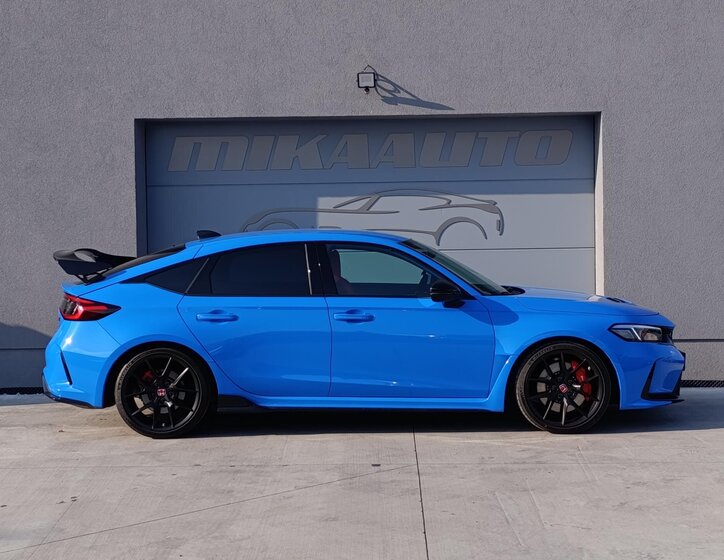 Honda Civic Hatchback 2,0 l 242 kw