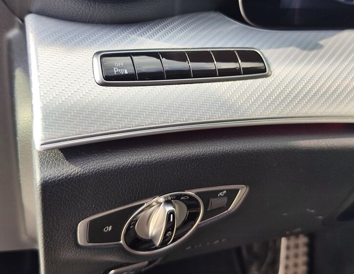 Mercedes-Benz Třídy E Kombi 2,0 l 143 kw