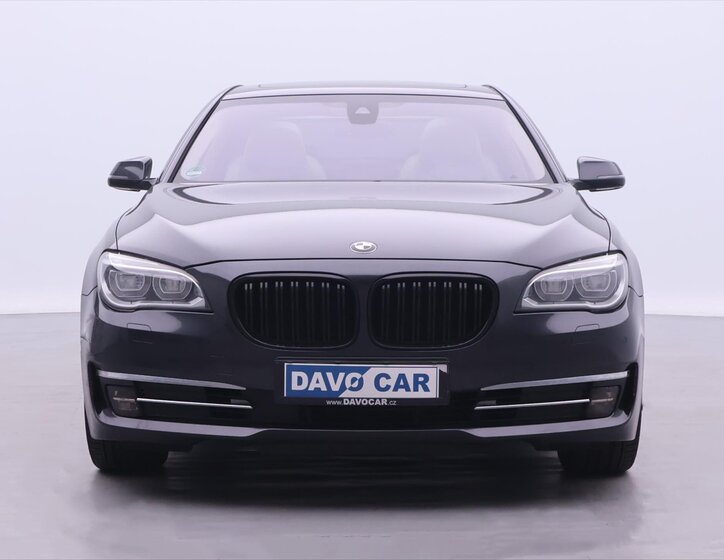 BMW Řada 7 Sedan 3,0 l 190 kw