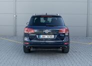 Volkswagen Touareg 5
