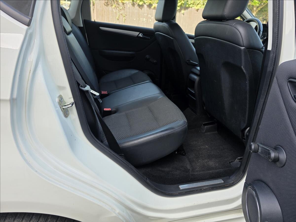 Mercedes-Benz Třídy A Kombi 1,5 l 70 kw