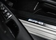 Mercedes-Benz CLS Kupé 5,5 l 386 kw