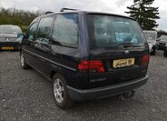Peugeot 806 Kombi 2,1 l 80 kw