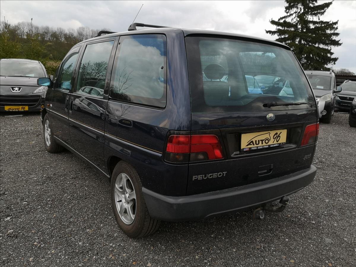 Peugeot 806 Kombi 2,1 l 80 kw