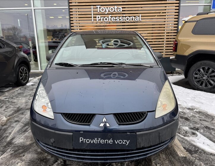 Mitsubishi Colt Hatchback 1,1 l 55 kw