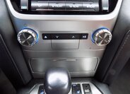 Toyota Land Cruiser 32