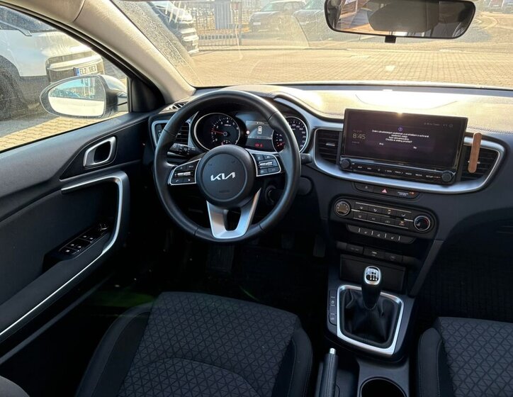 KIA Ceed Hatchback 1,5 l 103 kw