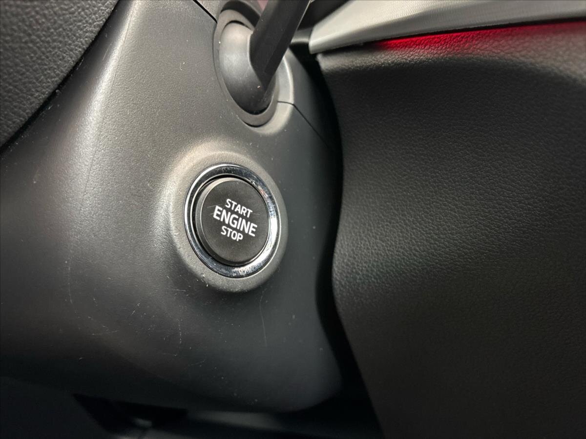 Škoda Scala Hatchback 1,6 l 85 kw