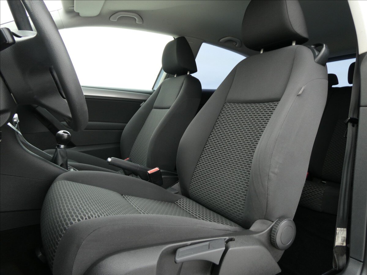 Volkswagen Golf Hatchback 1,4 l 59 kw