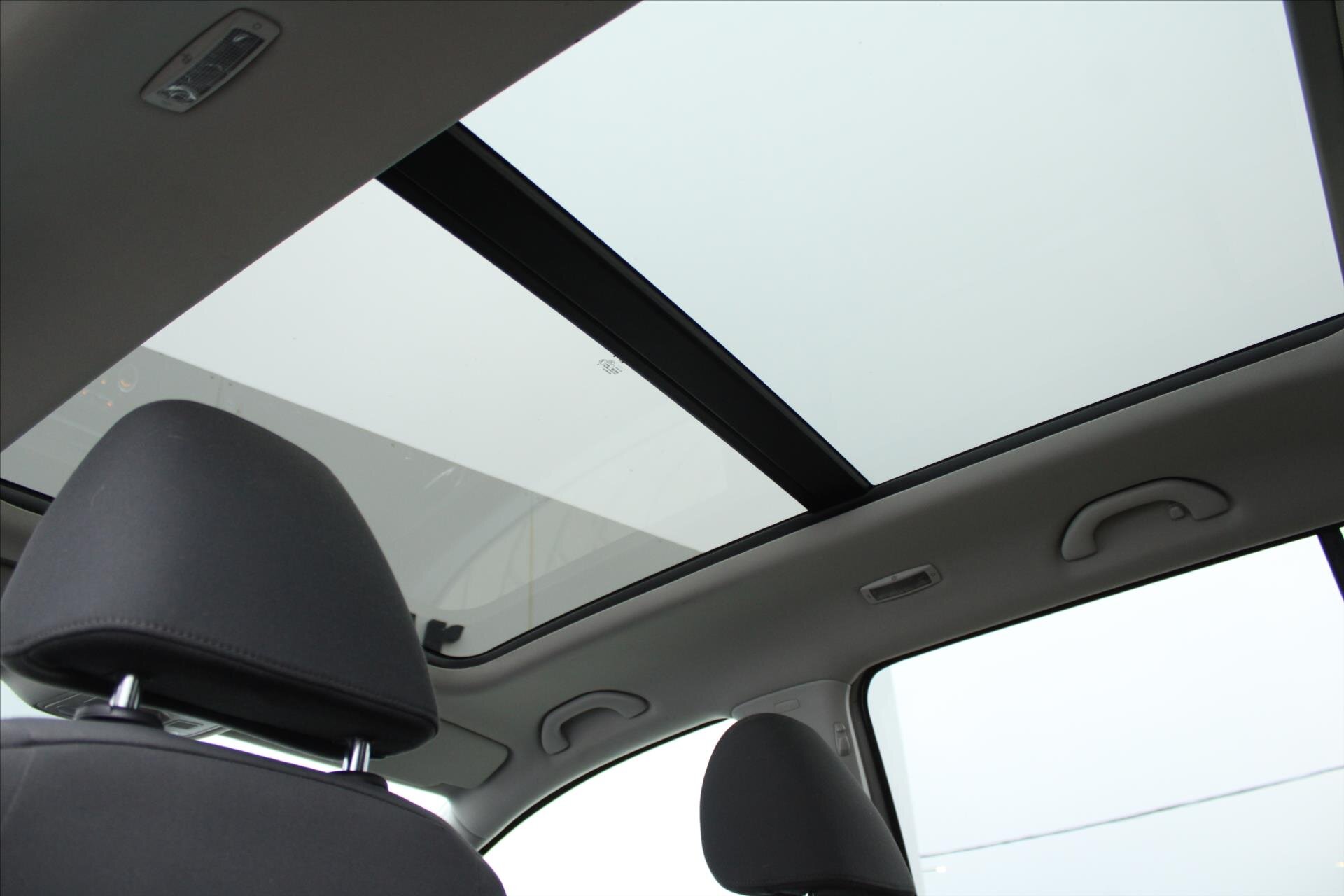 Volkswagen Touran MPV 2,0 l 103 kw