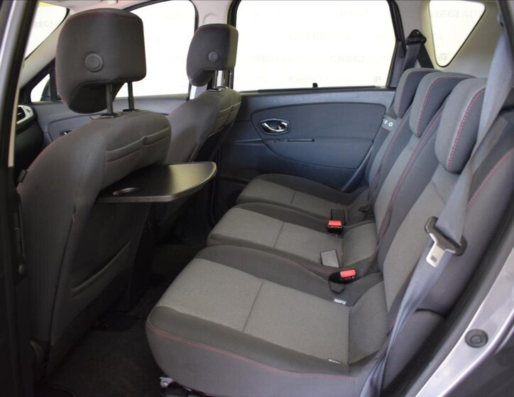 Renault Scénic MPV 1,5 l 81 kw